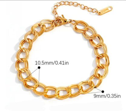 Smooth and Coarse Round Loop Bracelet