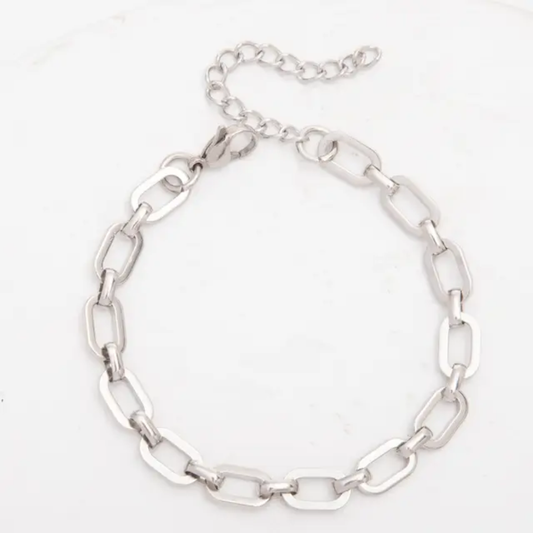 Short Buckle Bracelet